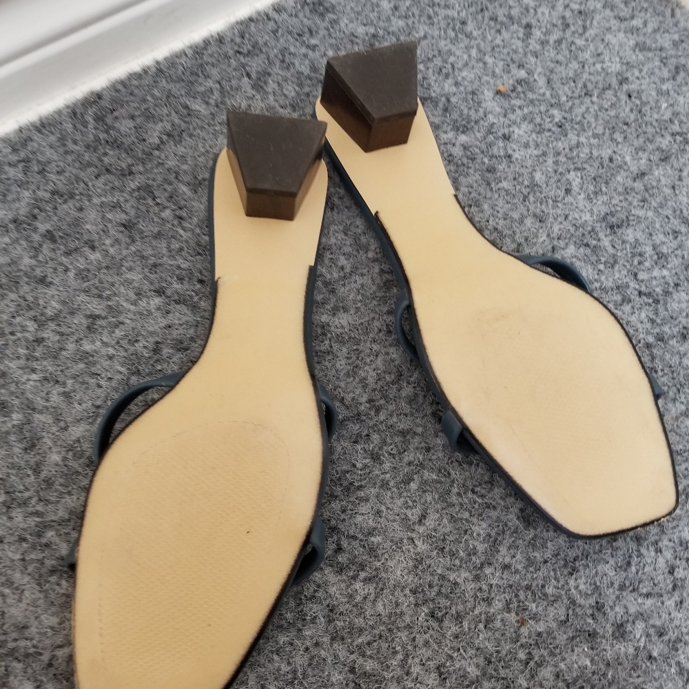 Used blue sandals - Picture 2 of 2